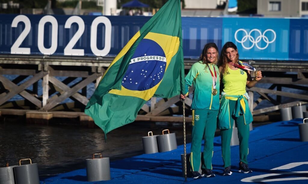 Vôlei: Praia vence na estreia e vai às semifinais do Mundial de Clubes