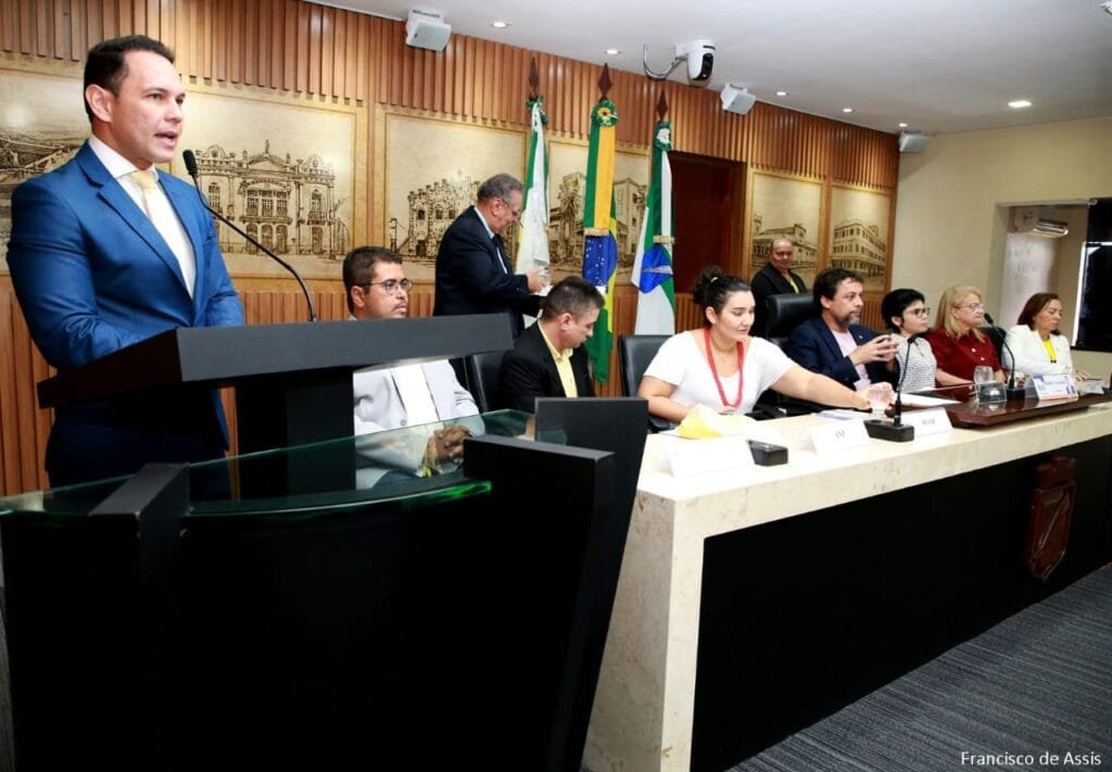 Setembro Amarelo: Câmara de Natal debate ações de prevenção ao suicídio