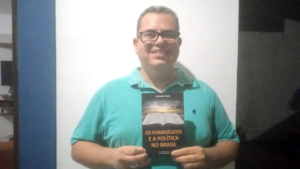 Obra literária traz debate sobre evangélicos e a participação política destes no Brasil