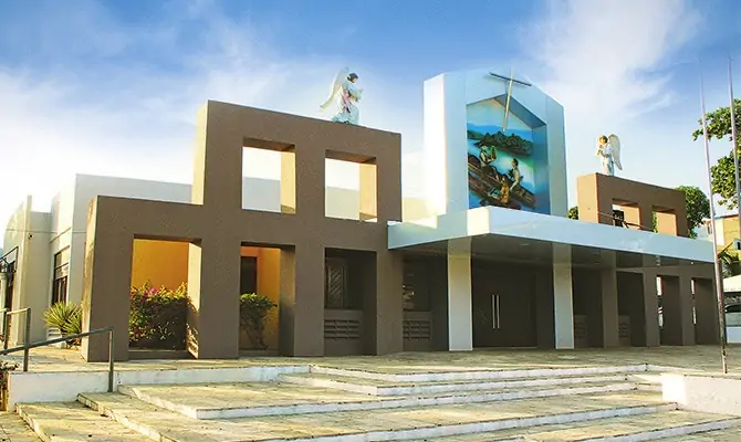 Fiéis celebram Nossa Senhora Aparecida em Natal