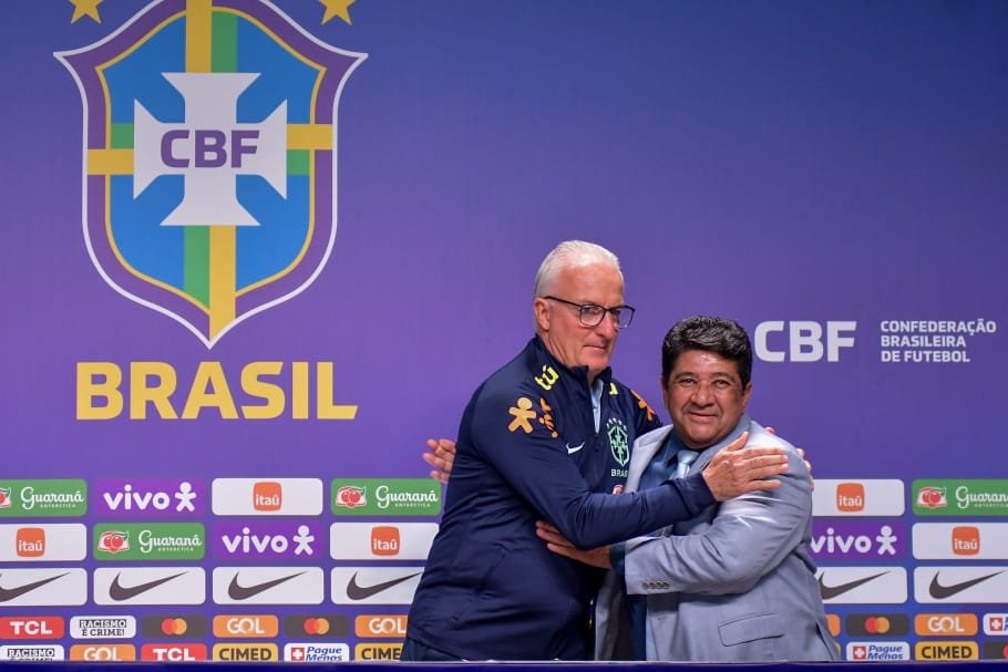 Técnico Dorival Júnior é apresentado oficialmente pela CBF