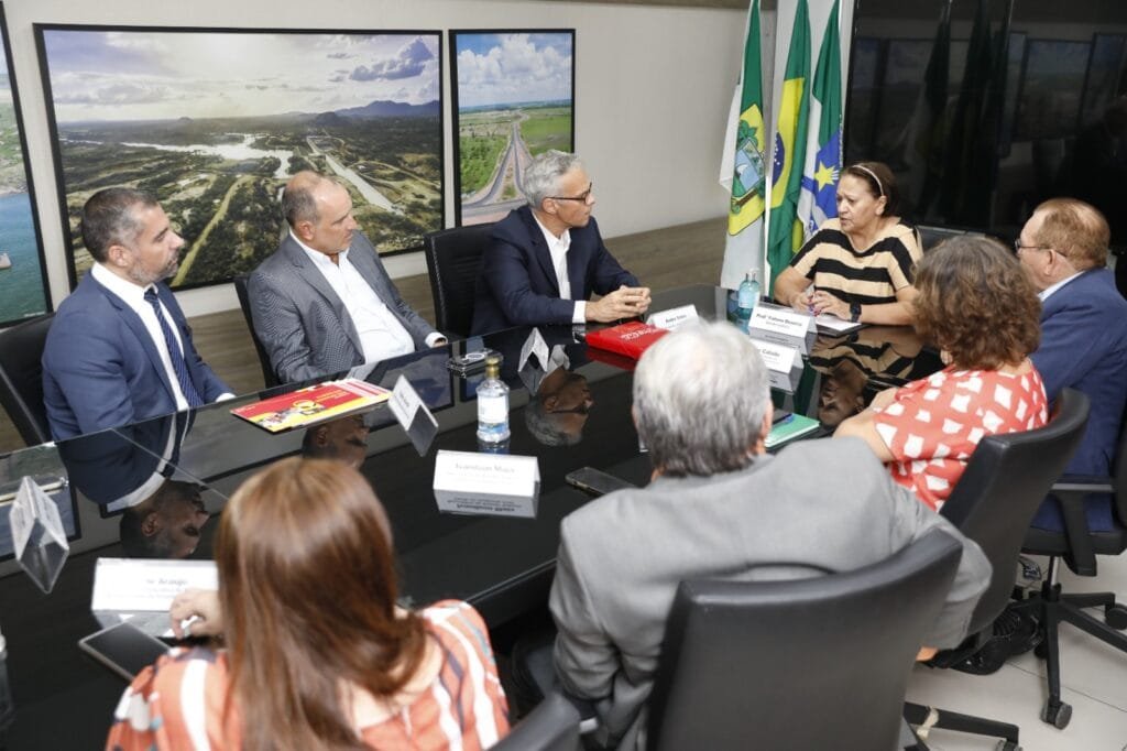 Governadora recebe a direção do Grupo Solar Coca-Cola