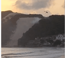 URGENTE: Potiguar 01 auxilia no combate a incêndio no Morro do Careca