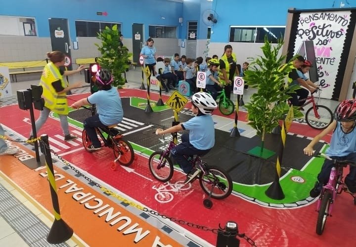 STTU incentiva educação nas escolas para o trânsito seguro