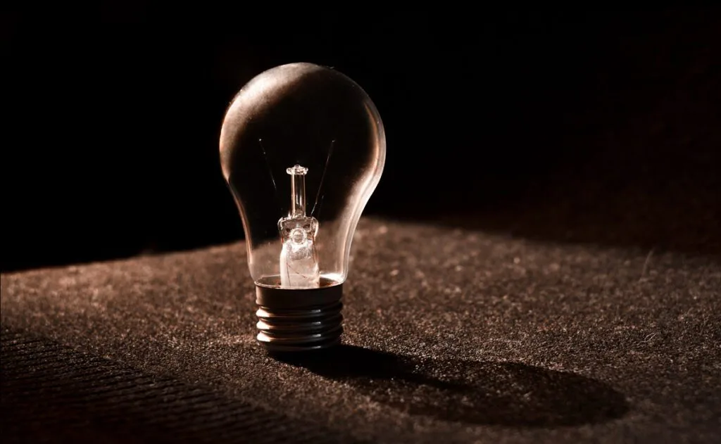 Prévia da inflação de outubro é menor, com queda de preços de água e luz