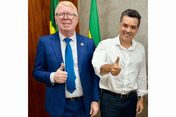 Ubaldo Fernandes quer ir para o MDB mas pondera sobre nominata