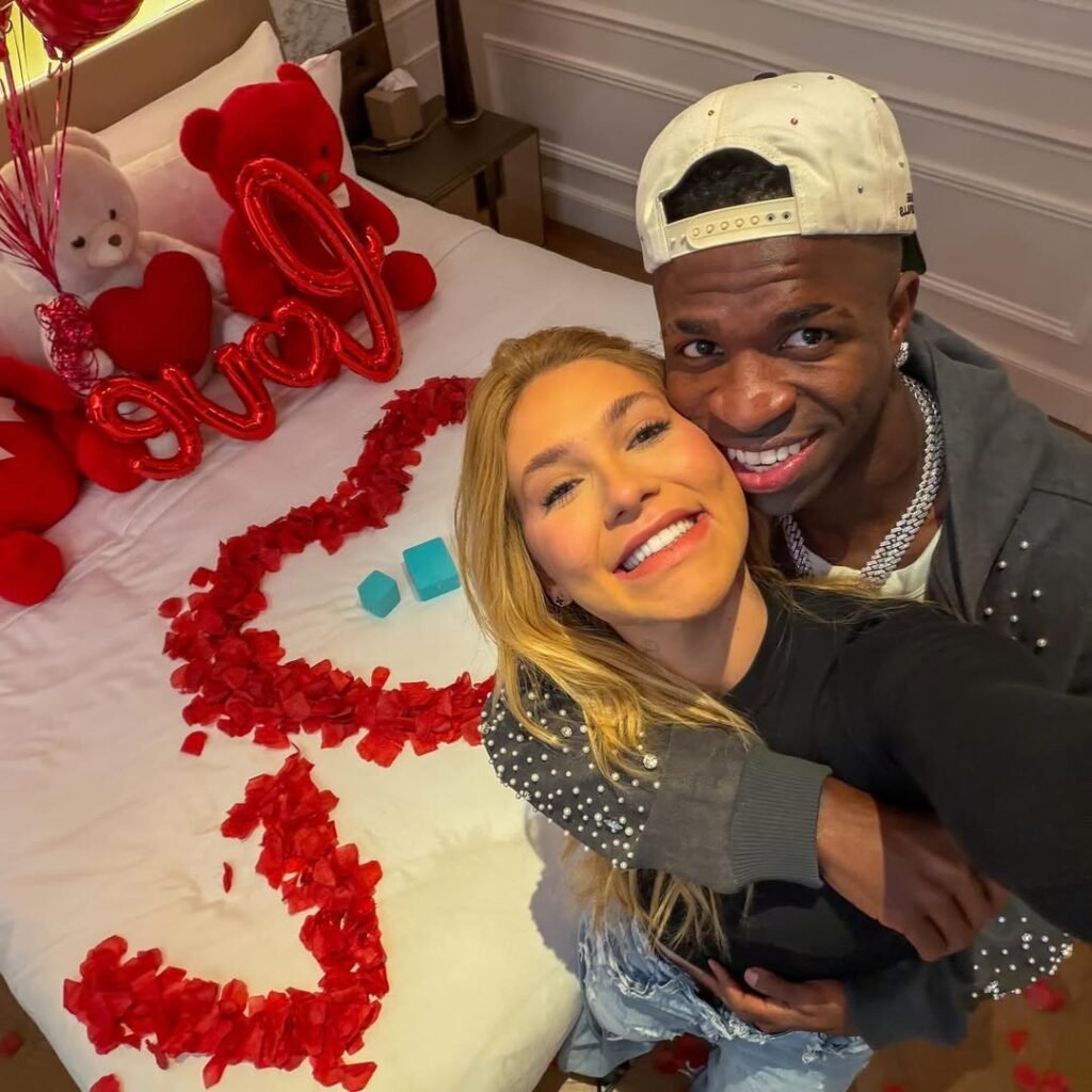 Vinicius Júnior assume namoro com Virginia Fonseca; veja o anúncio