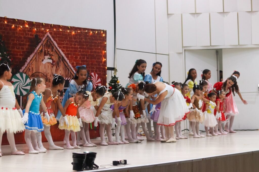 Instituto Viva Esperança Apresenta o Espetáculo “Viva as Emoções” no TAM, Uma Celebração de Arte e Superação