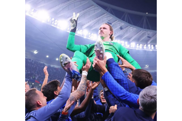 Flamengo perde nos pênaltis para o PSG e amarga o vice