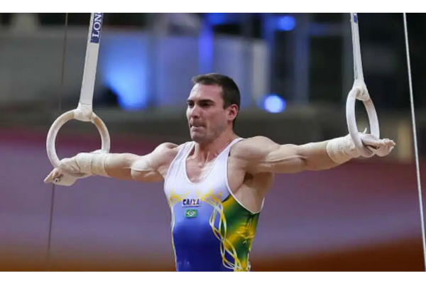 Campeão olímpico participa de evento na Governadoria