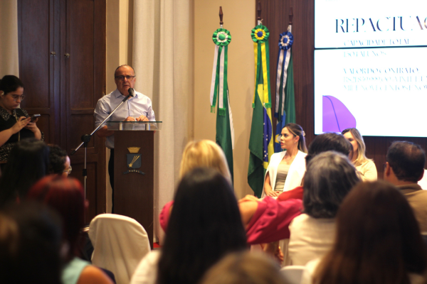 Paulinho consolida fim de filas nas creches e amplia a rede de ensino