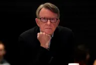 Ex-embaixador britânico é preso após revelações relacionadas a Epstein