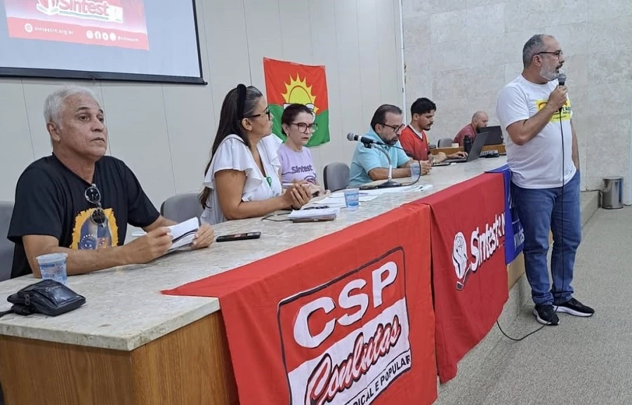 Servidores técnicos da UFRN aprovam greve com início na próxima segunda-feira