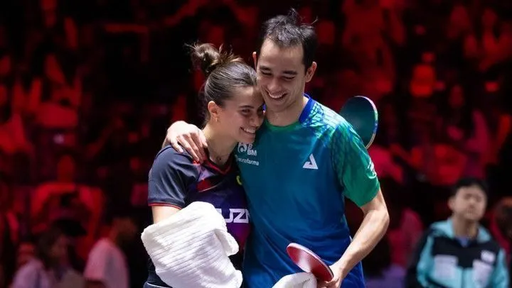 Calderano e Bruna fazem história, batem favoritos e vencem Singapura Smash