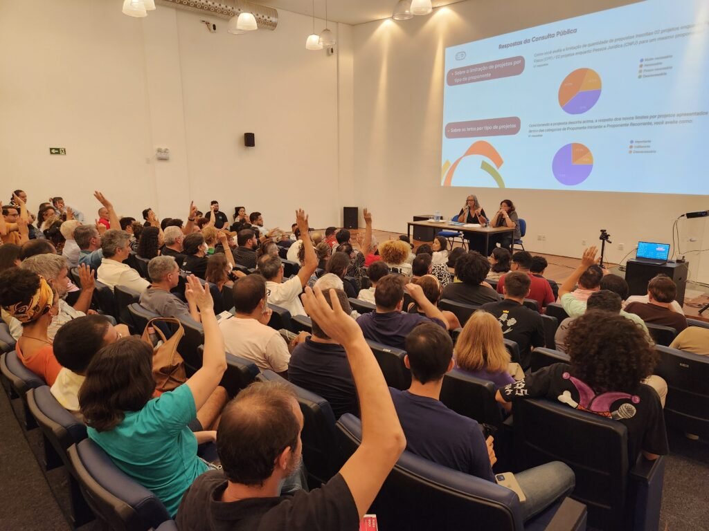 Secult RN apresenta modernização do Programa Câmara Cascudo a produtores culturais