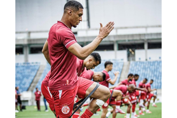 Minuto Final por Fábio Pacheco