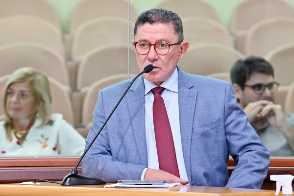 Dr. Kerginaldo busca reeleição com “trabalho próximo da população”