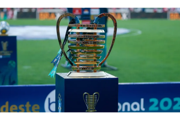 Minuto Final por Fábio Pacheco