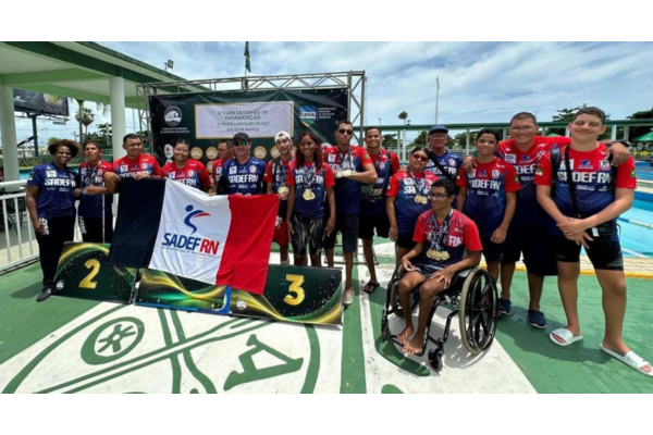 Sadef conquista 35 medalhas no Troféu de Natação