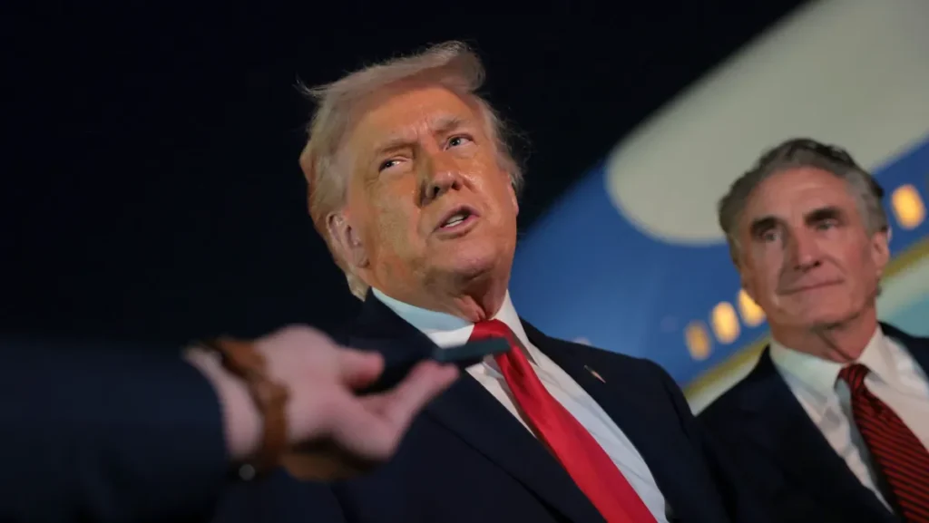 Trump diz que próximo líder do Irã não “durará muito” sem seu apoio