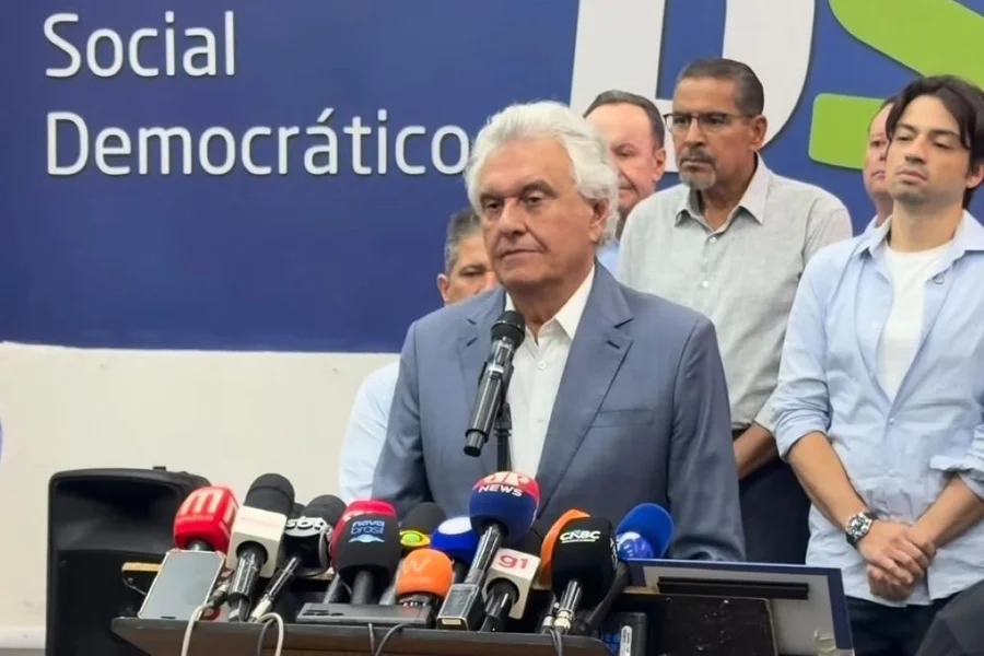 Caiado diz que “ganhar do PT é fácil” e que Flávio não tem experiência