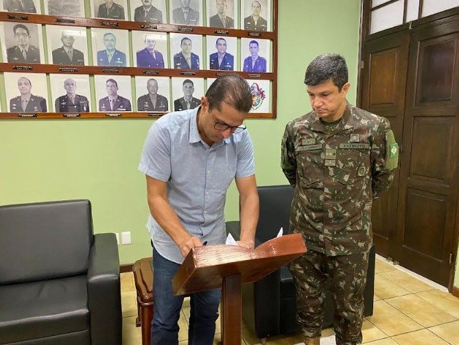 Natal renova parceria com Exército para programa esportivo voltado a estudantes