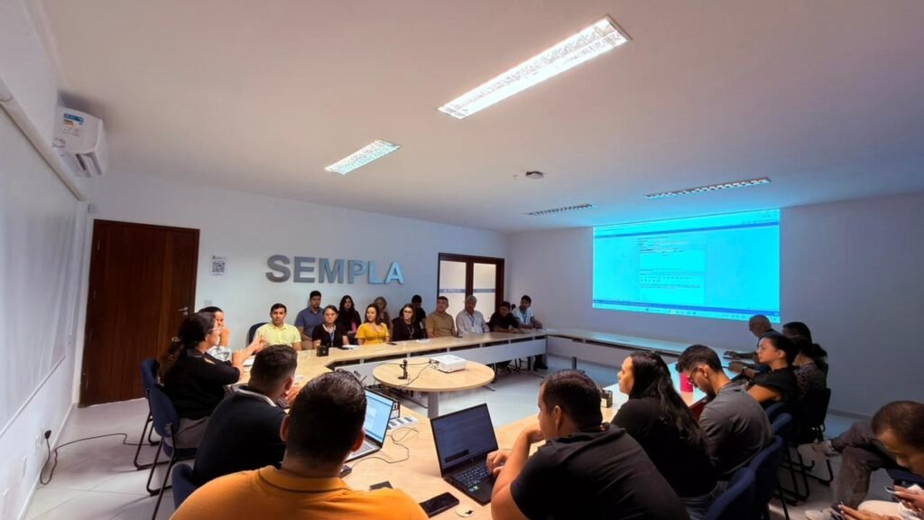 Servidores recebem orientação sobre uso do sistema e-Cidade em Natal