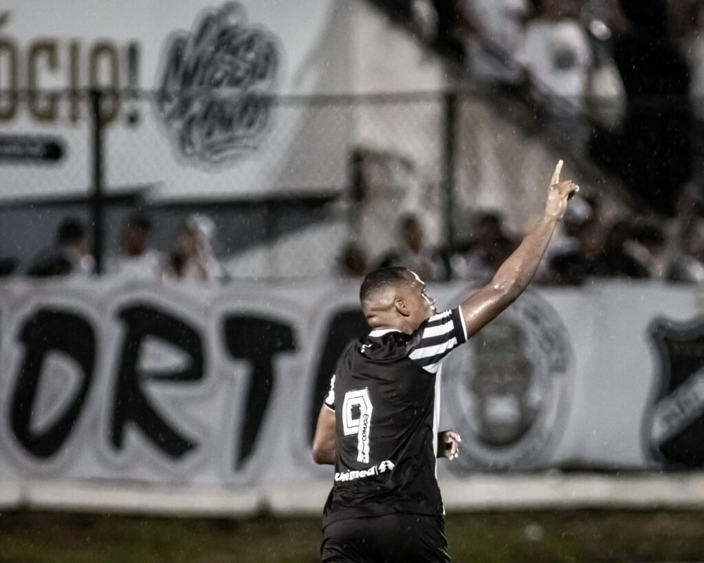ABC goleia o Laguna por 4 a 0 em estreia no Frasqueirão pela Série D
