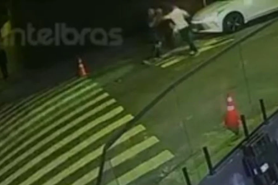 Motorista de app esfaqueia e mata passageiro após discussão em SP.