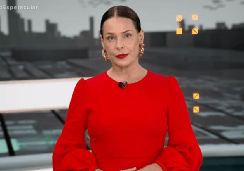 Carolina Ferraz deixa o Domingo Espetacular após seis anos na Record; saiba o motivo