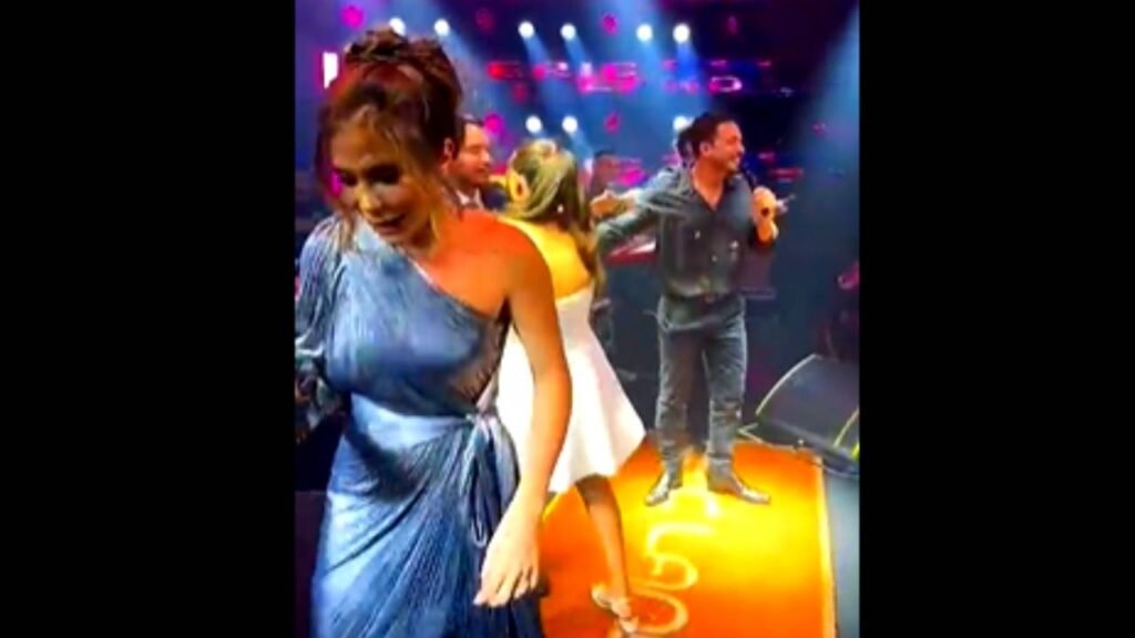 Advogada do Master que pagou voo de ministro do STF contratou Safadão