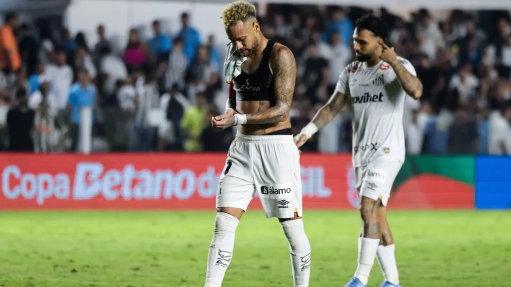 Neymar tem lesão muscular e CBF confirma ausência em amistosos; entenda
