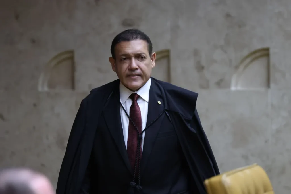 Ministro Kassio pede manifestação da PGR sobre revisão criminal de Jair Bolsonaro