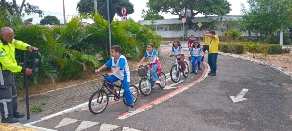 Projeto da STTU transforma estudantes em agentes de conscientização para um trânsito mais seguro