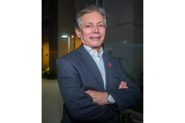 Premiere por Toinho Silveira