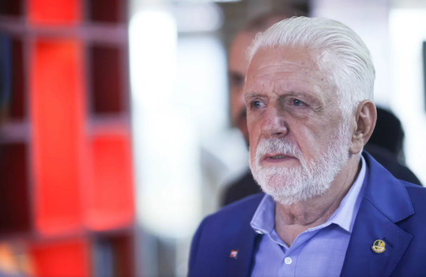 Jaques Wagner diz que apartamento de R$ 2,45 milhões era para a filha