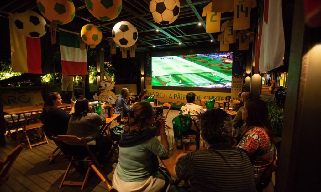 Bares e restaurantes apostam na Copa para aumentar vendas; 80% esperam faturar mais