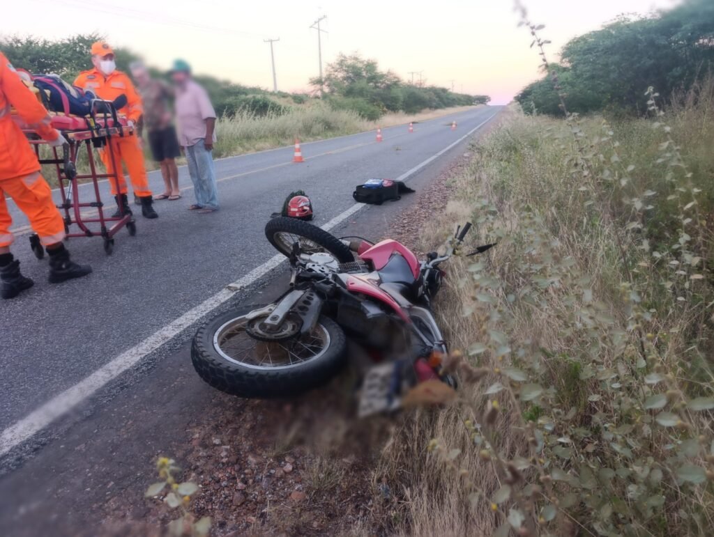 Bombeiros atendem ocorrência de acidente envolvendo bicicleta e motocicleta na zona rural de Caicó