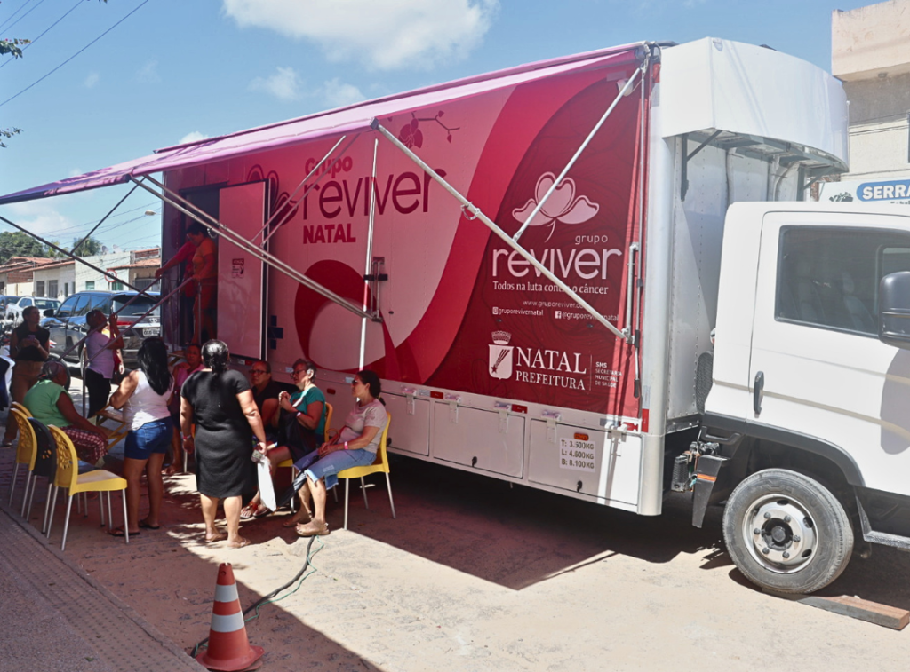 Bairro Potengi recebe mamografia itinerante
