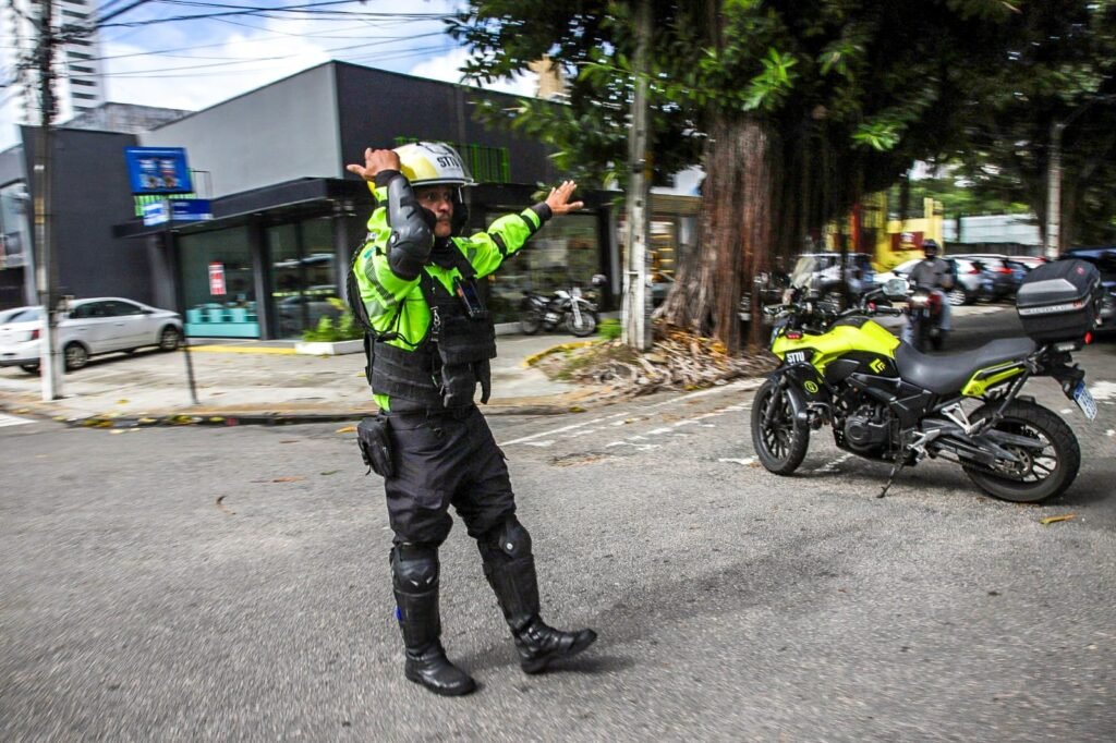 STTU cancela operação de trânsito após suspensão de obra da Caern