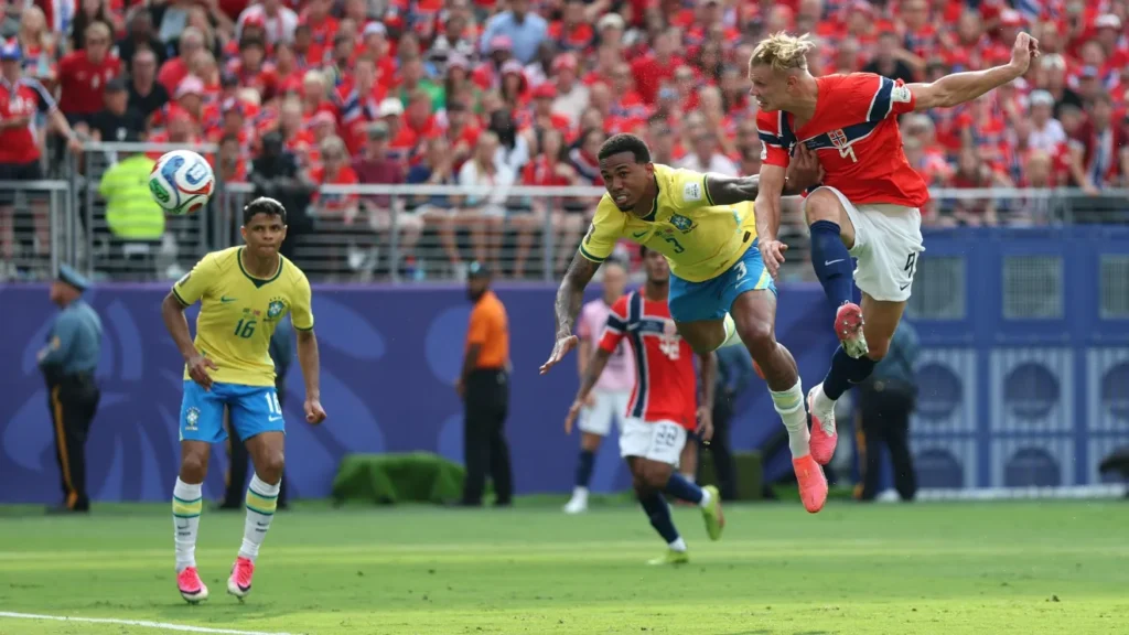 “Comigo, não, otário”: leitura labial revela provocação de Neymar a goleiro