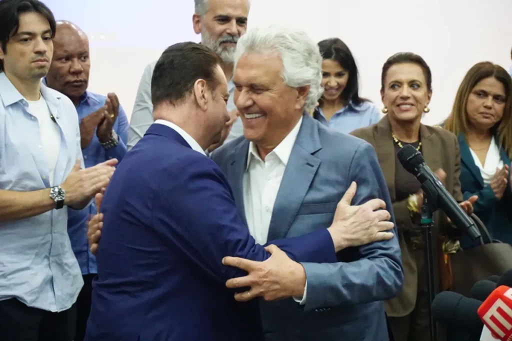 Caiado confirma Kassab como vice na disputa pela presidência