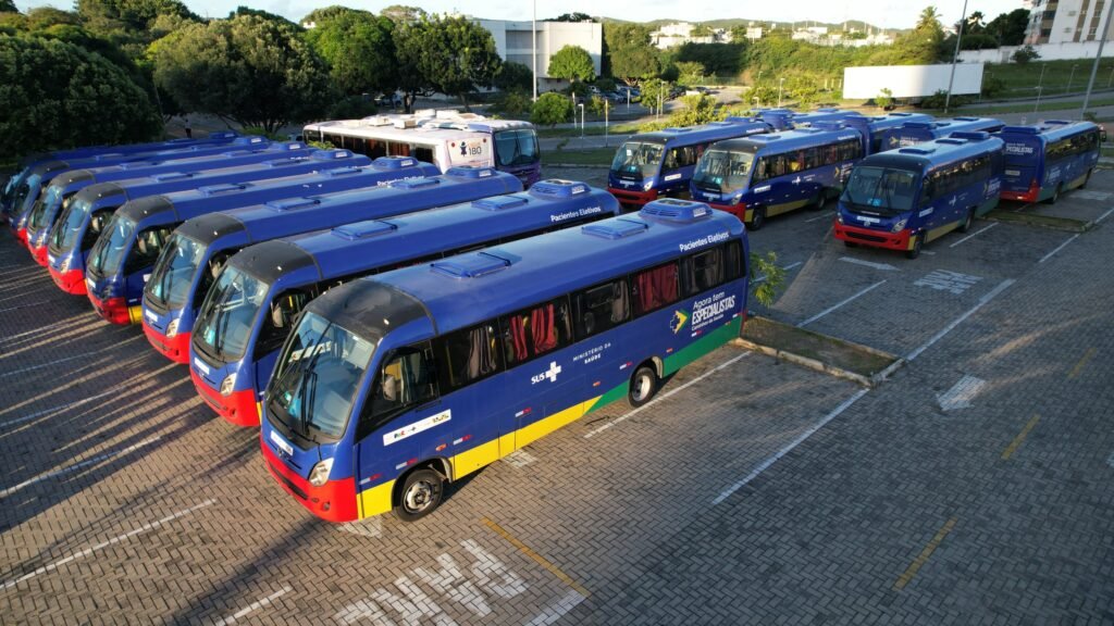 RN recebe novas ambulâncias, gabinetes odontológicos e micro-ônibus para transporte de pacientes