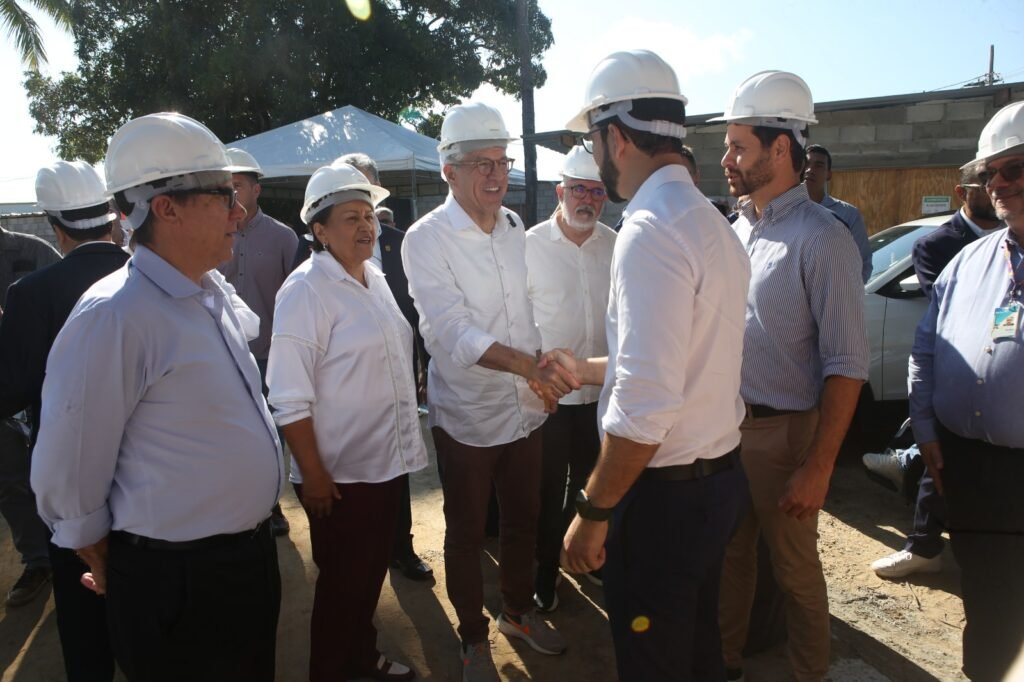 Ministros Alexandre Padilha e Luiz Marinho visitam obras do Hospital Metropolitano no RN