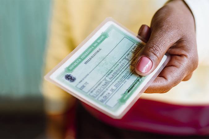 Confira o passo a passo de como pedir o voto em trânsito antes do prazo se encerrar