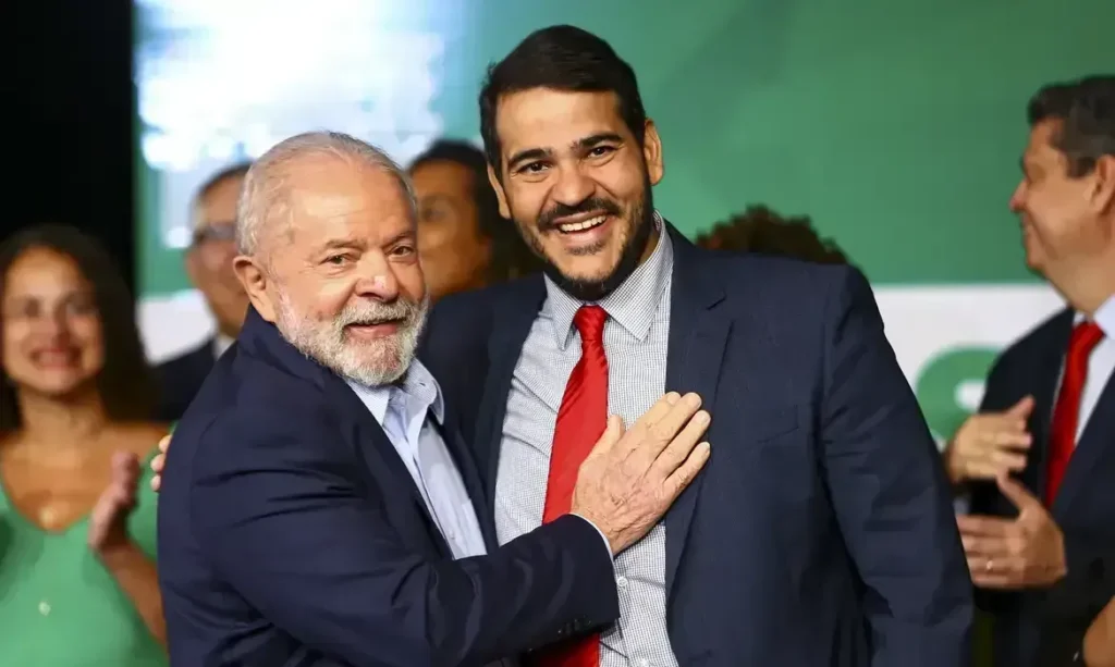 Lula avalia adiar indicação de Messias para futura vaga no STF
