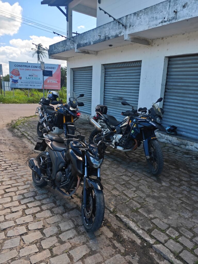 PRF prende quatro pessoas, apreende arma de fogo e recupera motocicletas adulteradas durante o fim de semana no RN