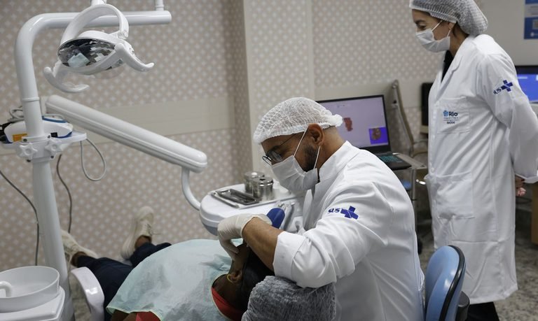 Mulheres vítimas de violência doméstica terão tratamento odontológico gratuito pelo SUS