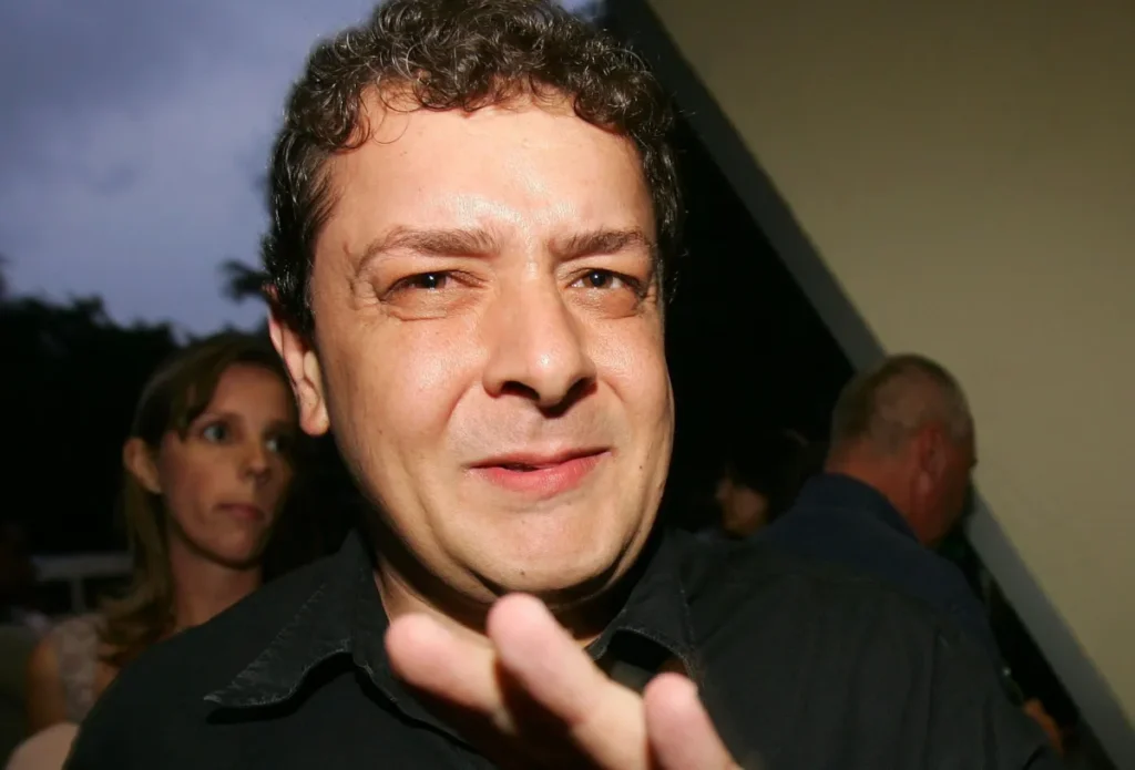 Defesa diz que Lulinha abriu empresa na Espanha sem exercer atividade
