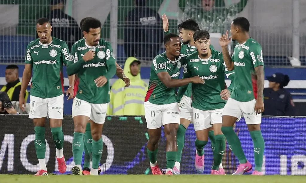 Palmeiras vence Cerro Porteño fora e vai às quartas da Libertadores